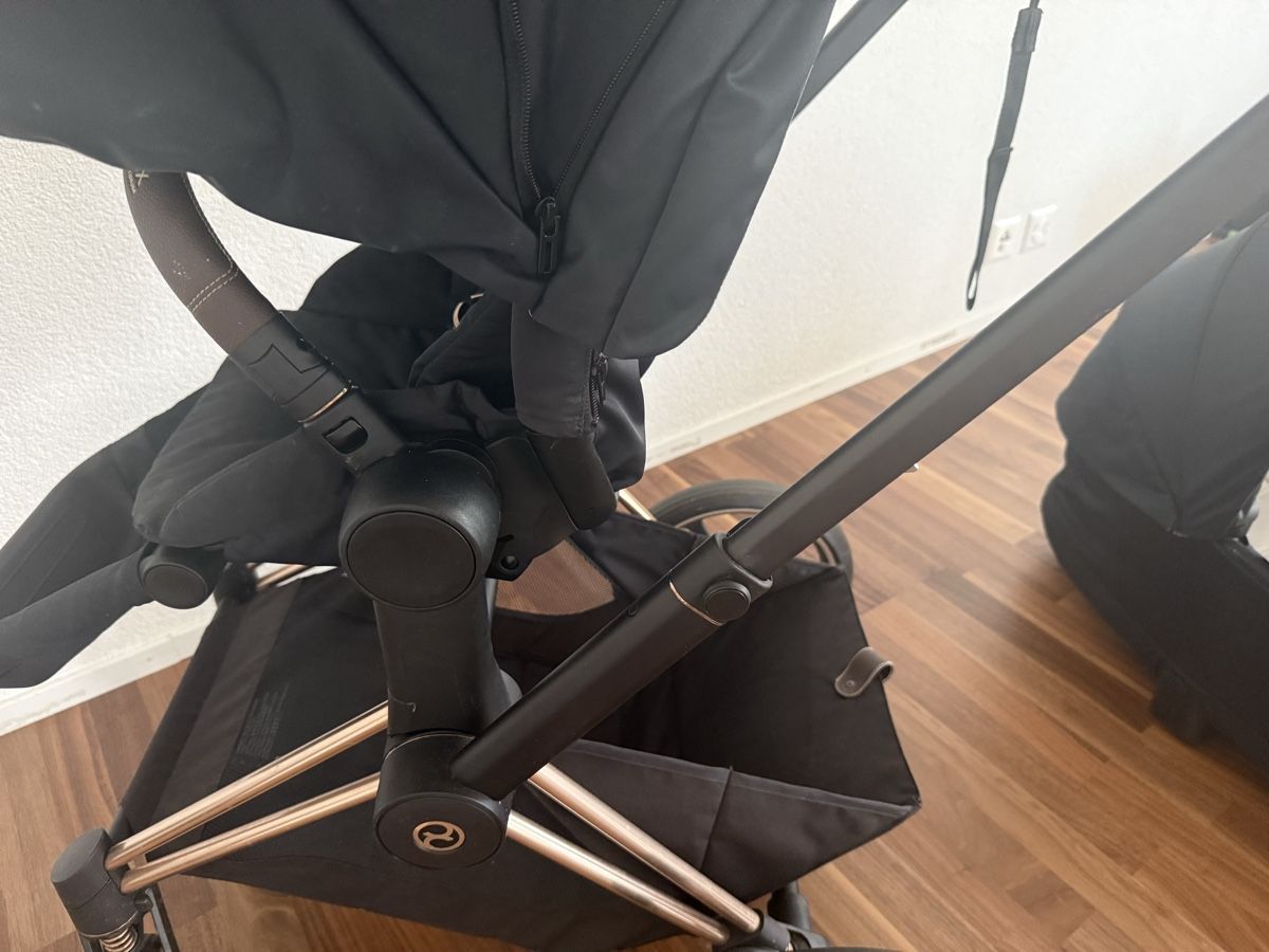 Cybex Kinderwagen:  Cybex Priam rosegold mit Babyschale   – Gebraucht aus Wilen b. Wil von Archella83 6