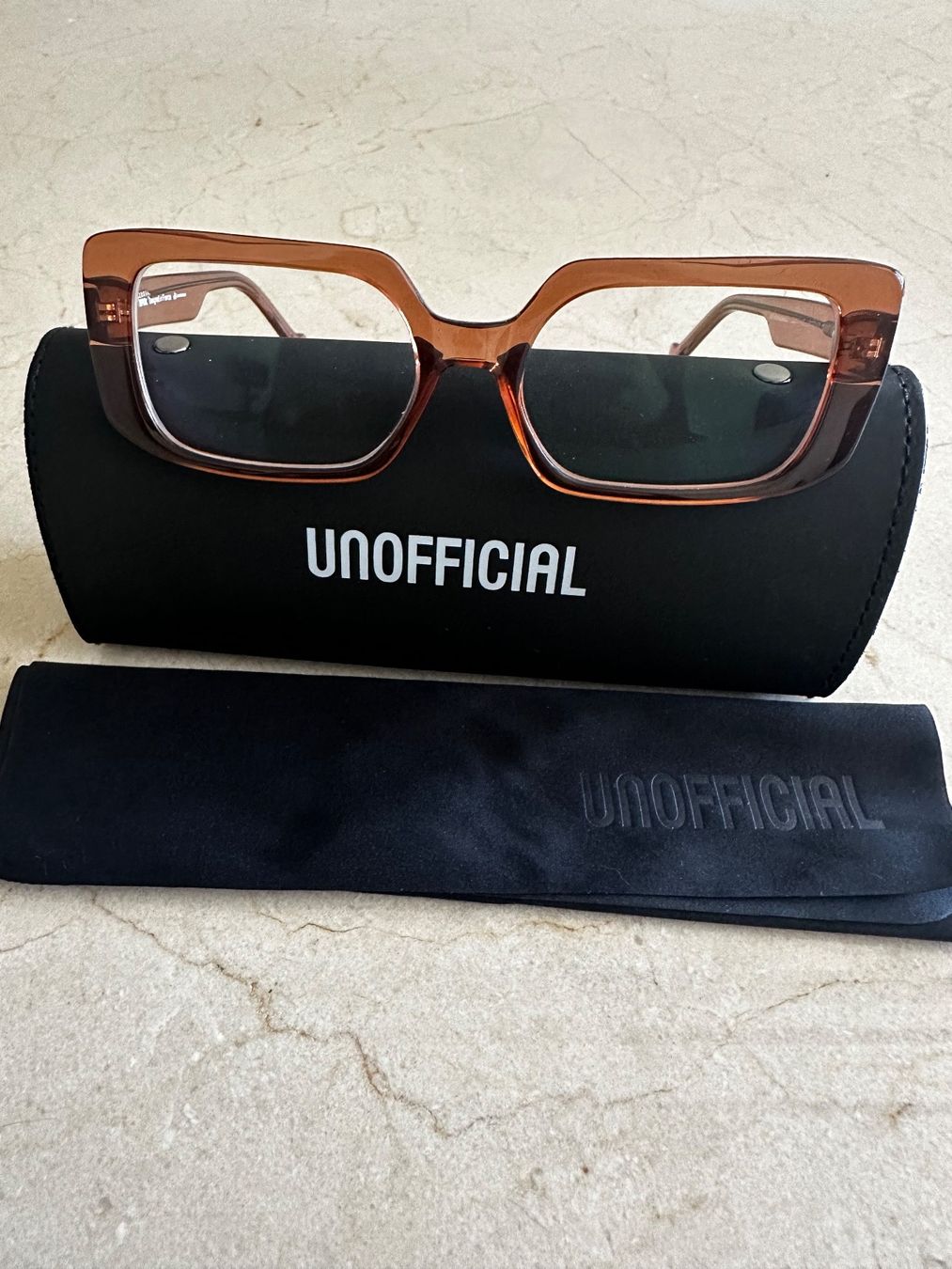 Brillen & Gläser: Schöne Brille – Neu und originalverpackt aus Fahrweid von Etam_13