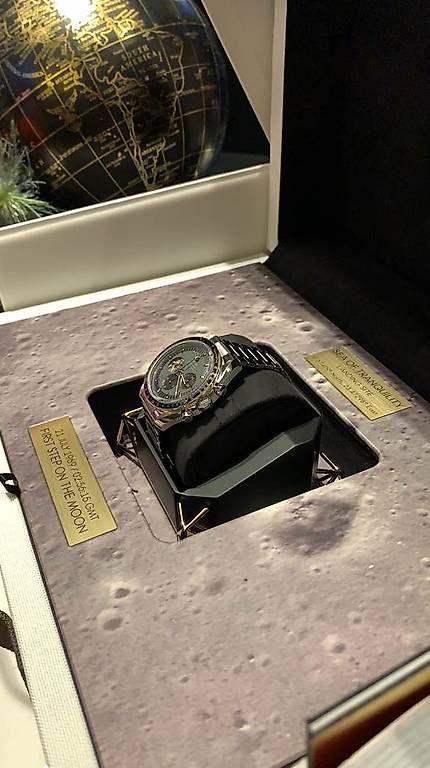 Orologi: Omega Speedmaster 50th Anniversary – Usato da Bogis-Bossey venduto da Fatcat 1