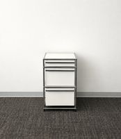 USM Haller Rollkorpus / Kasten weiss