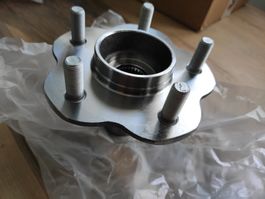Nissan 350Z Radnabe hinten / wheel hub