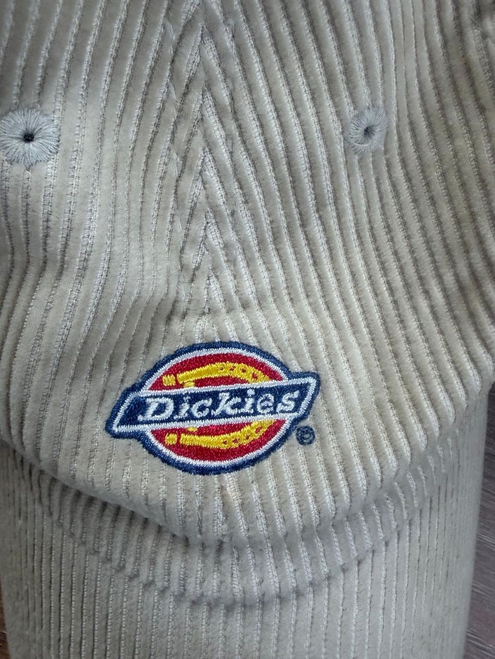 Dickies Copricapi, berretti & cappellini: Casquette Dickies daim beige – Usato da Môtiers NE venduto da ElGreco3099 4
