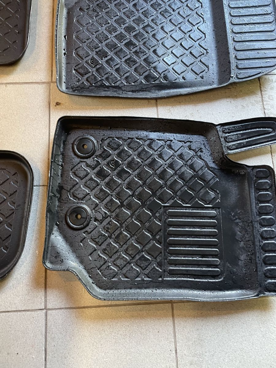 Jeep Tappeti & Tappetini: Jeep avenger – Usato da Magadino venduto da mattiasargenti81 4