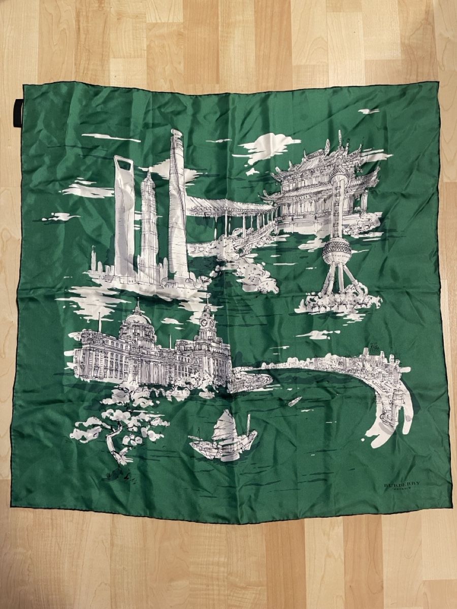 Foulard & Sciarpe: Burberry Seidentuch – Nuovo (secondo la descrizione) da Arni AG venduto da belfidi