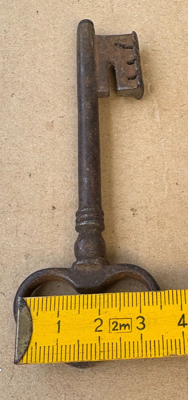 Schlüssel: VINTAGE EISENSCHLÜSSEL – Gebraucht aus Ostermundigen von wini63 5