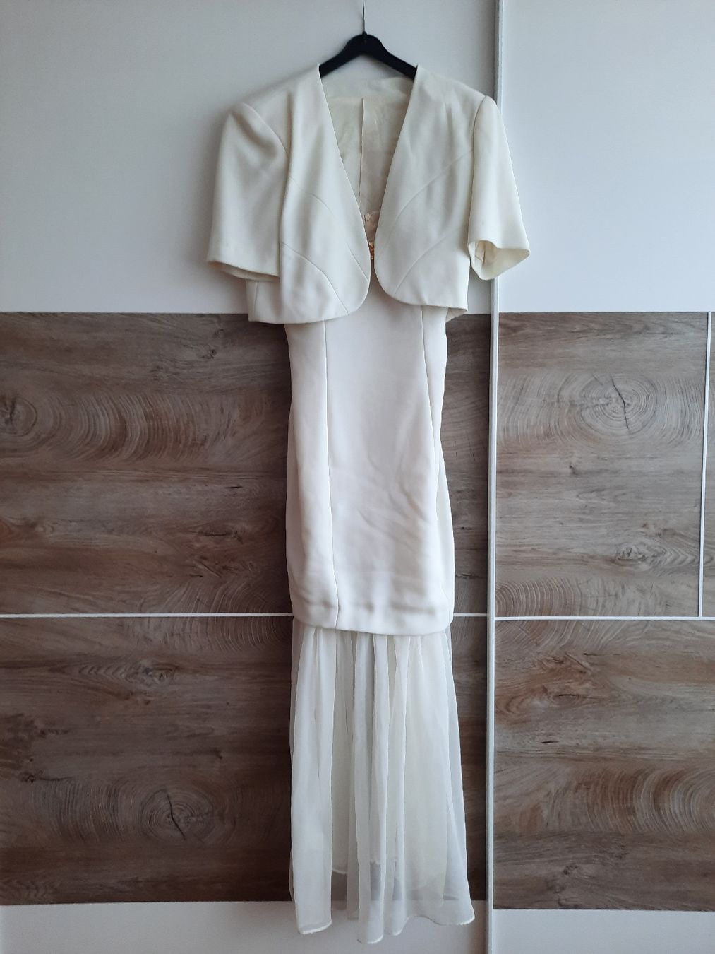 Vestiti: robe – Usato da Le Lignon venduto da Indians88 1