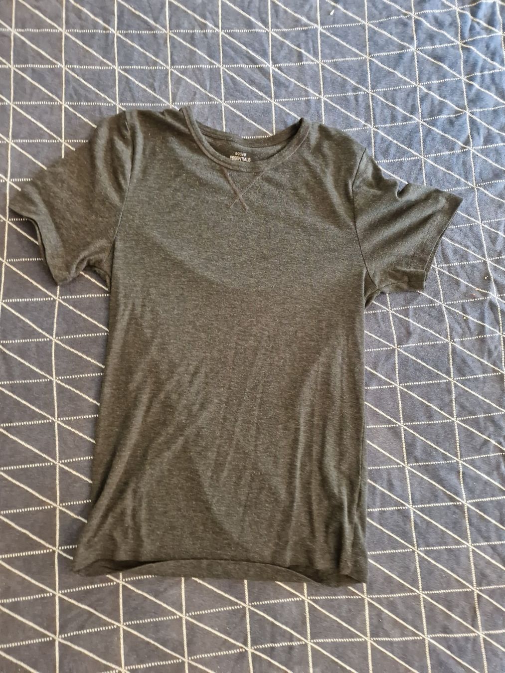 Tchibo Biancheria intima: Active Essentials T-Shirt Grösse L dunkelgrau – Usato da MUEHLAU venduto da ibo_5c7d