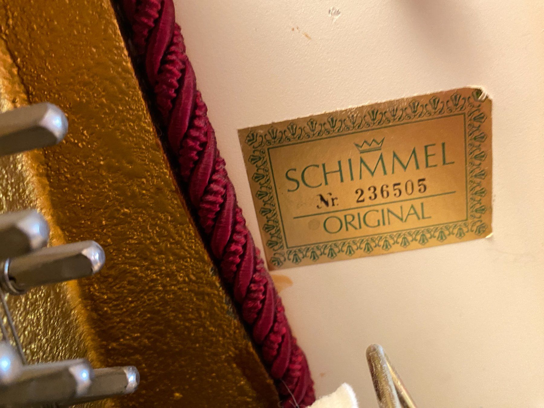 Strumenti musicali: Klavier Schimmel, Nr. 236'505 – Usato da Kestenholz venduto da happyeverafter 6