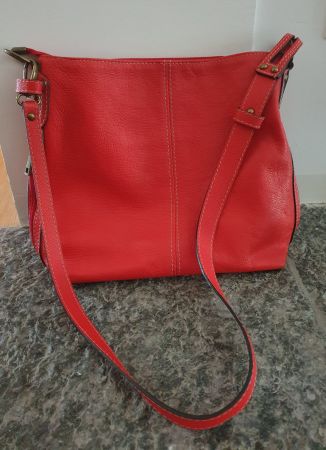 Solinda Tasche aus Leder