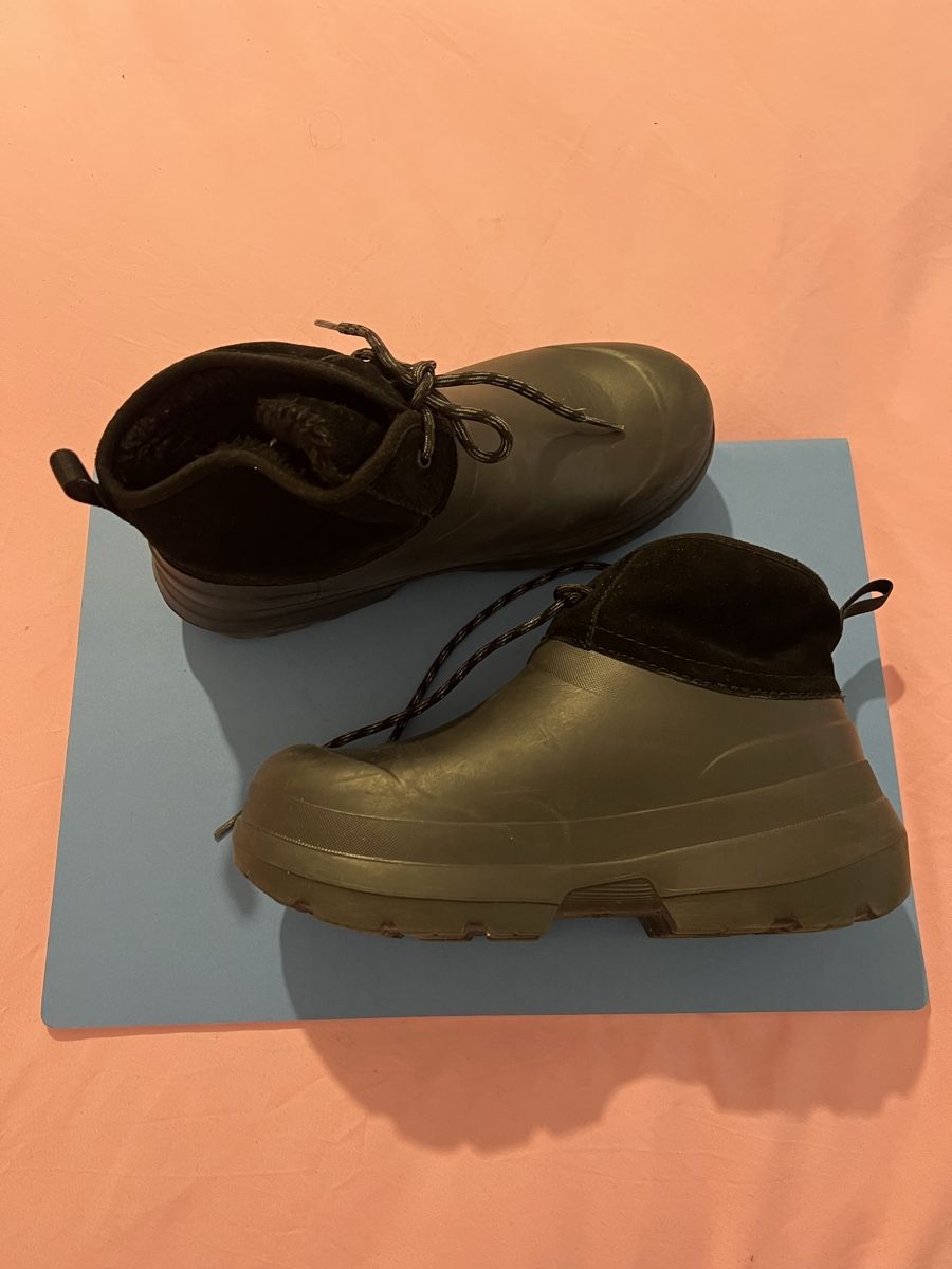 Ugg Scarpe da donna: Ugg Boots – Usato da Zürich venduto da Isabel. 1