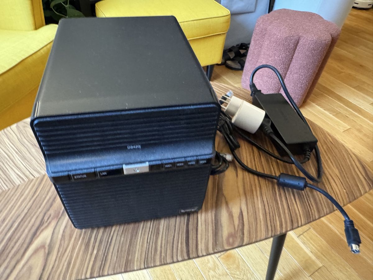 Synology Server: Synology NAS DS420j – Usato da Zürich venduto da jonaszaman 2