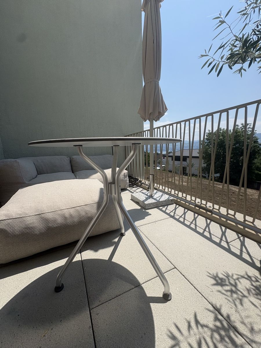 Tische: Seledue Alu3 Gartentisch – Gebraucht aus Männedorf von zhinja 2