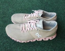On Cloud Schuhe Damen Grösse 39