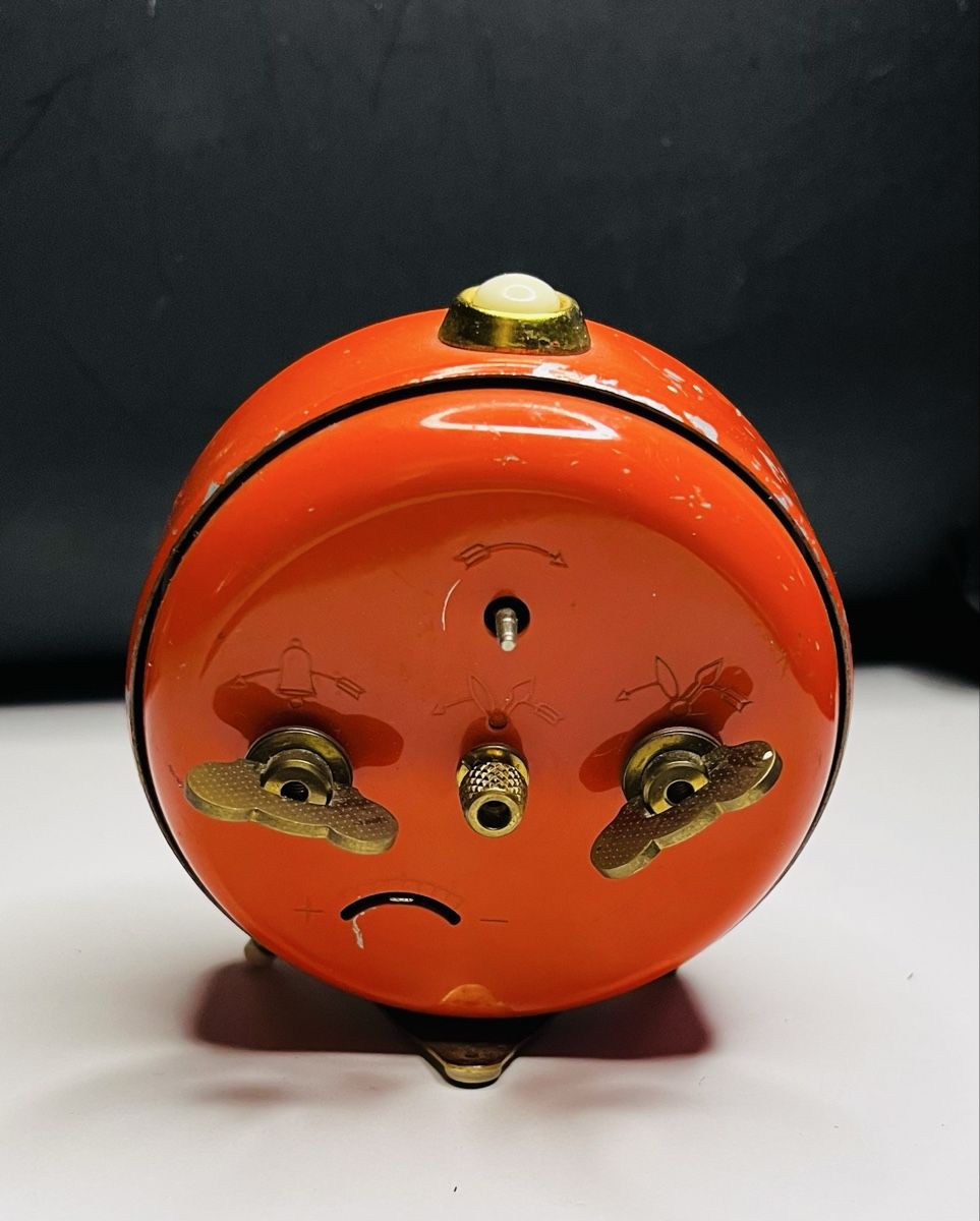 Junghans Wecker: Junghans Bivox Wecker, Orange, Germany, VERSAND JA – Gebraucht aus Niederhünigen von Auschra 2