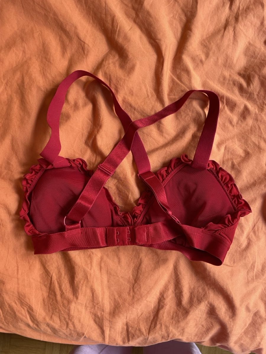 Altra biancheria intima: Roter BH/Bikini, Grösse ca. S/M – Usato da Zürich venduto da Carlajimena