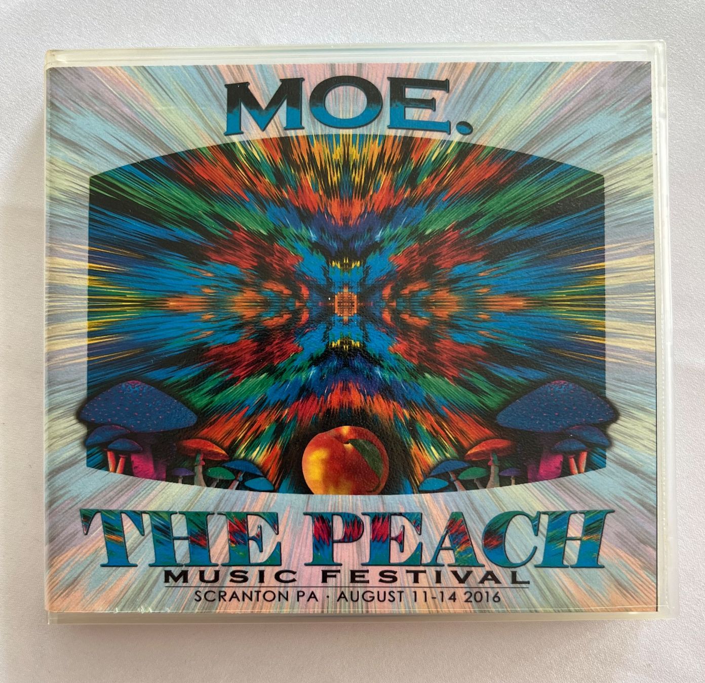 CD: MOE. - The Peach / 2 CD Set – Nuovo (secondo la descrizione) da Schaffhausen venduto da Mond689