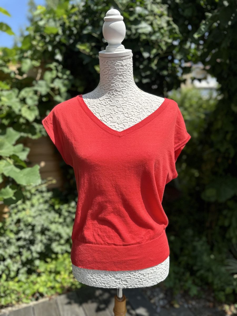 King Louie Tops: KING LOUIE PULLOVER / TOP Gr. L Rot / Koralle – D'occasion à Baar par AlicjasWunderland