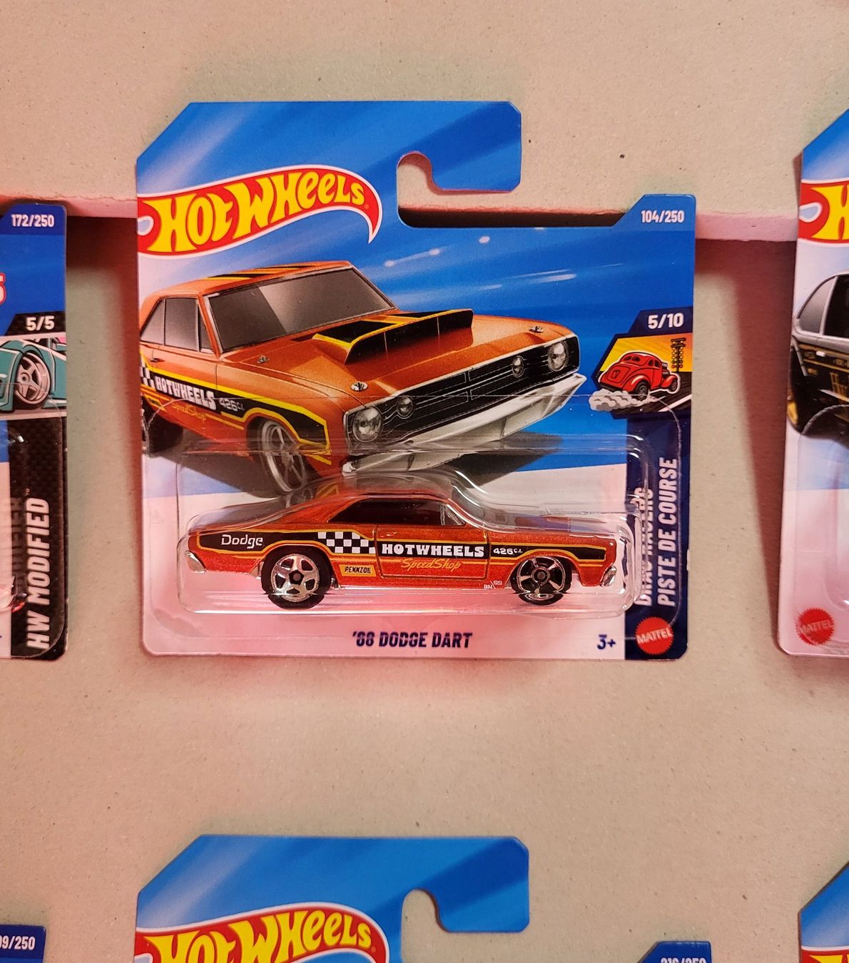 Hot Wheels Voitures modèles: Hot Wheels 68 Dodge Dart – Neuf avec emballage d'origine à Zürich par MDC0 1