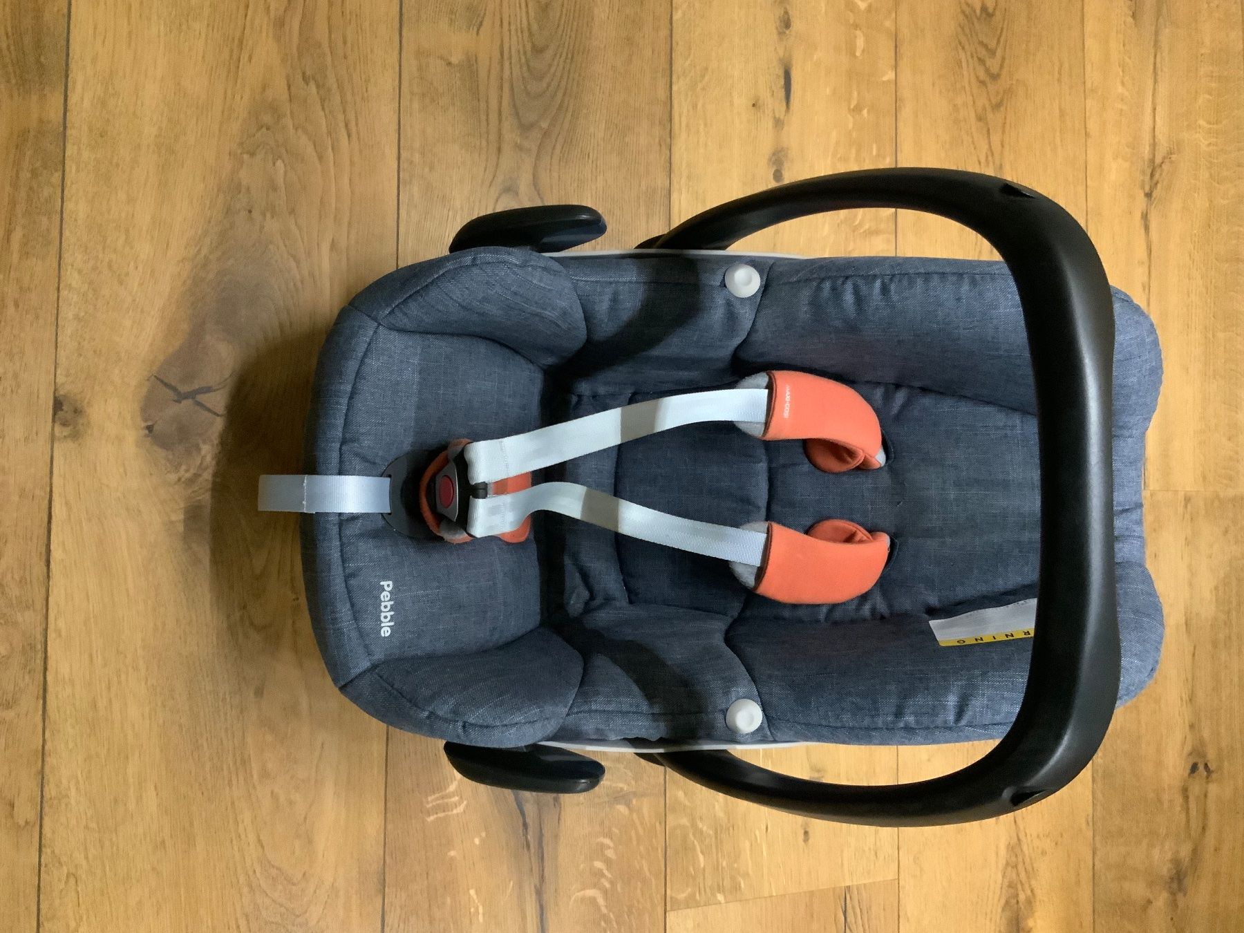 Maxi-Cosi Bauch- & Rückentragen: Maxi Cosi Jeans Look – Gebraucht aus Bühler von Haldengais