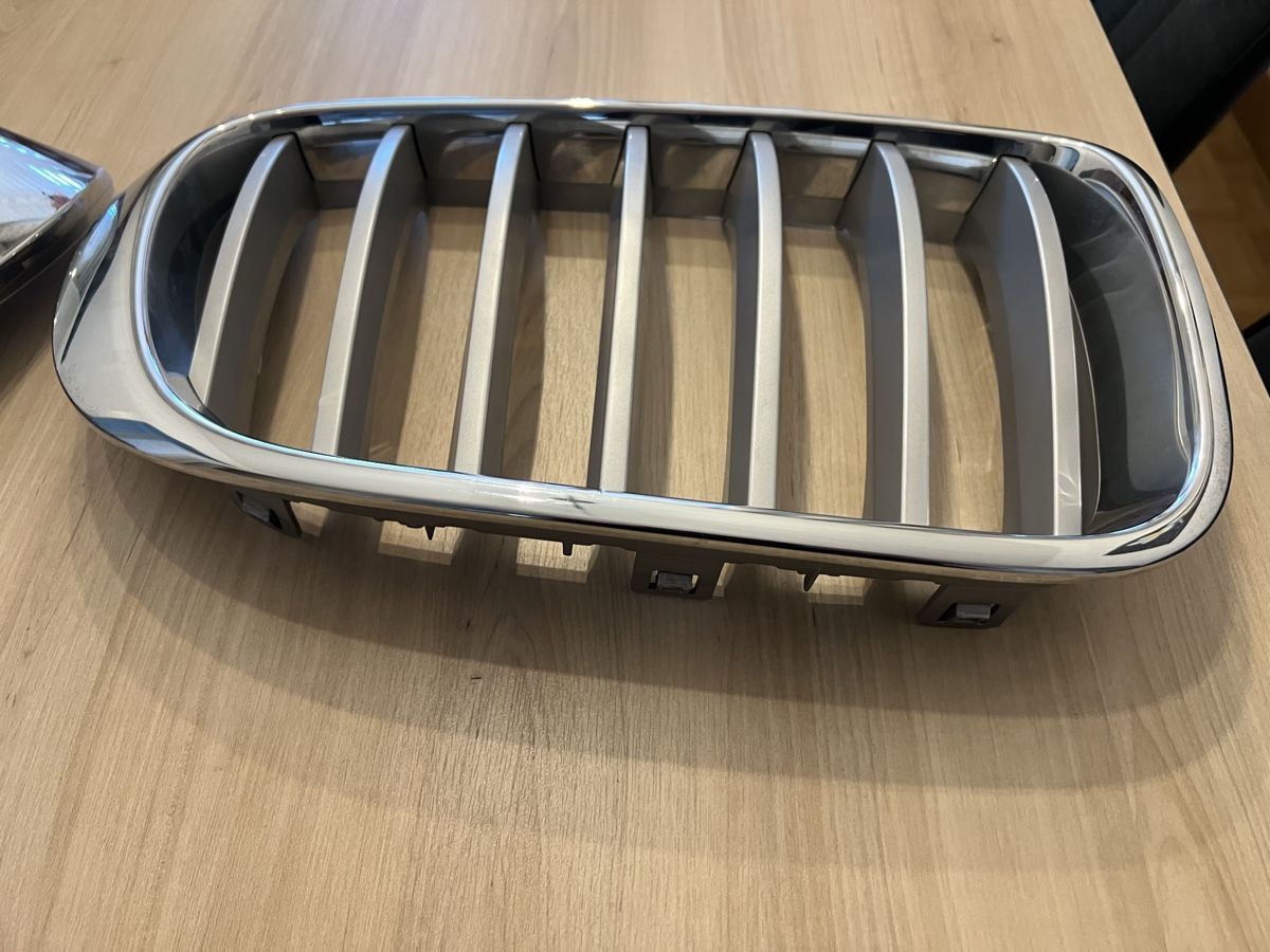 BMW Tutti pezzi di ricambio auto: Calandre original BMW X4 F26 – Usato da Clarens venduto da Bruninho55 4