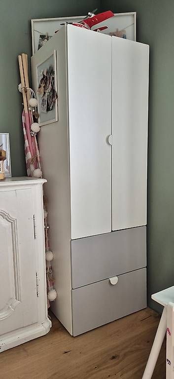 Armadi: IKEA Kinderkleider-Schrank – Usato da Ennetmoos venduto da Saara90 2
