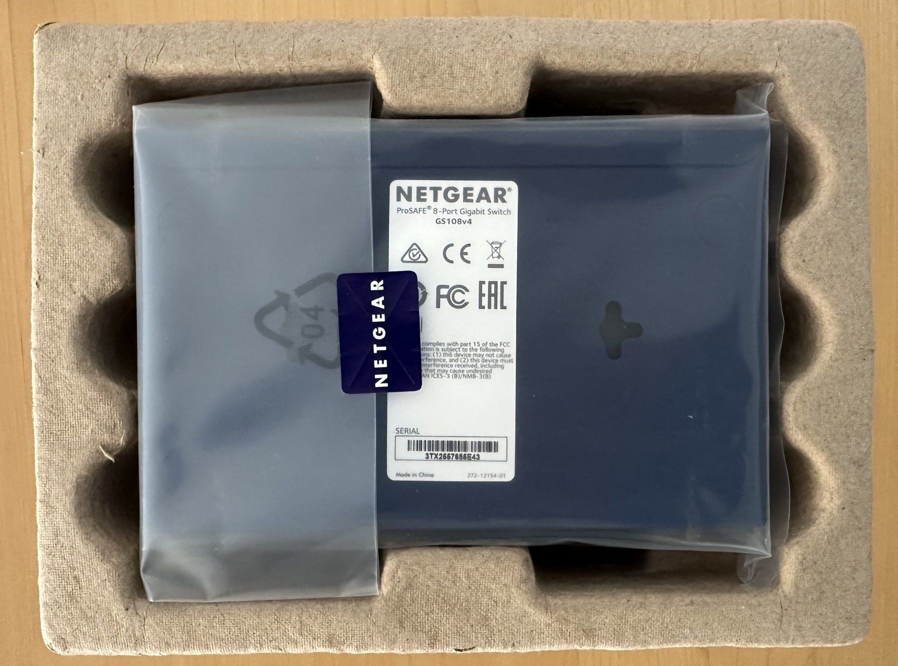 Netgear Hubs & Switches: Netgear - Switch - GS108GE – Neuf avec emballage d'origine à Dielsdorf par Empowered 6