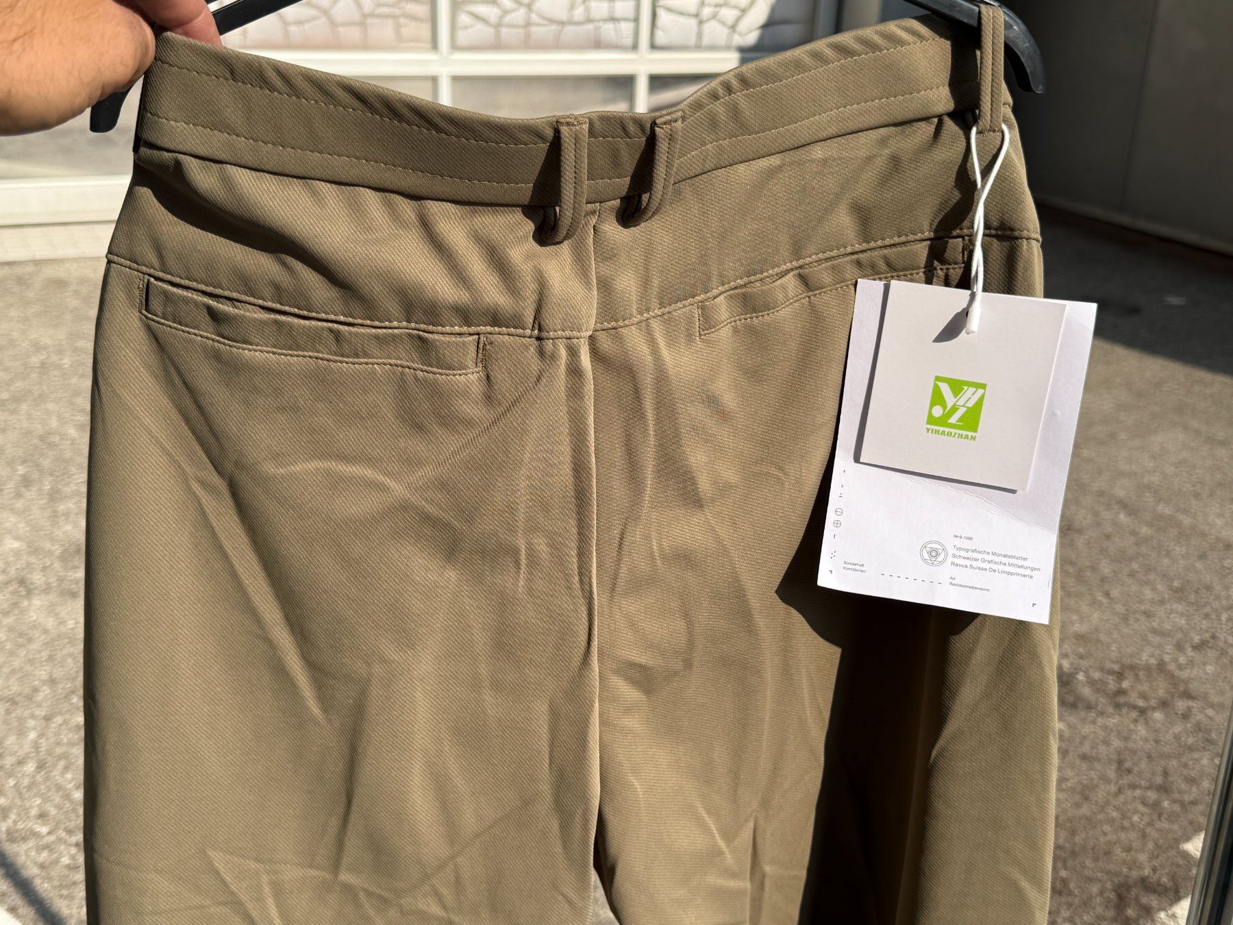 Hosen: Hose Größe 52 IT oder 185/100A CN neu unbenutzt – Neu und originalverpackt aus Vacallo von cri_229f 2