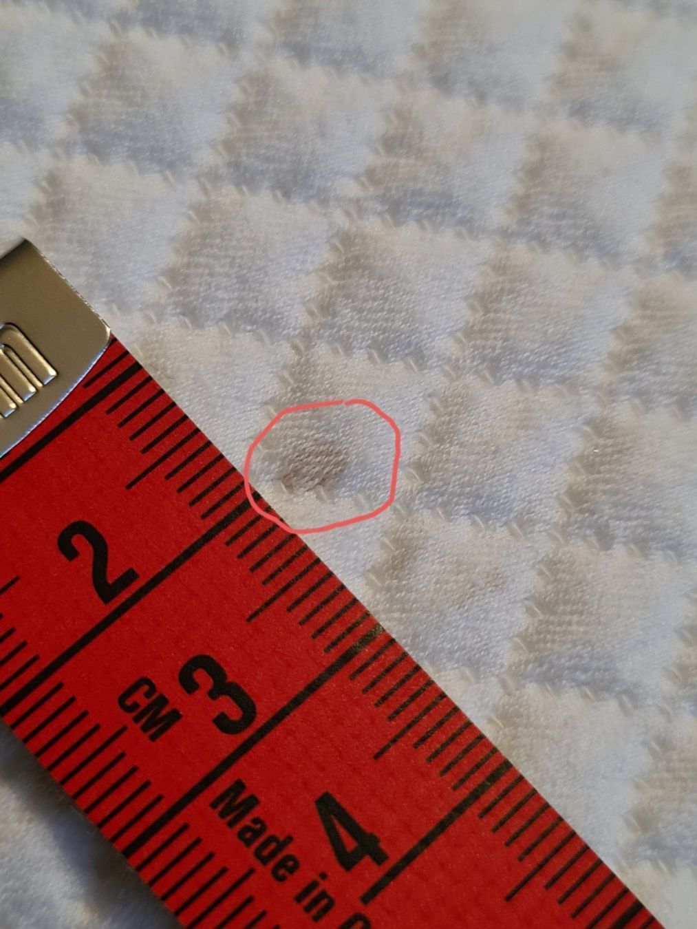 Coperte: Bettüberwurf  gestickt Handarbeit – Usato da Allschwil venduto da Virgo 5