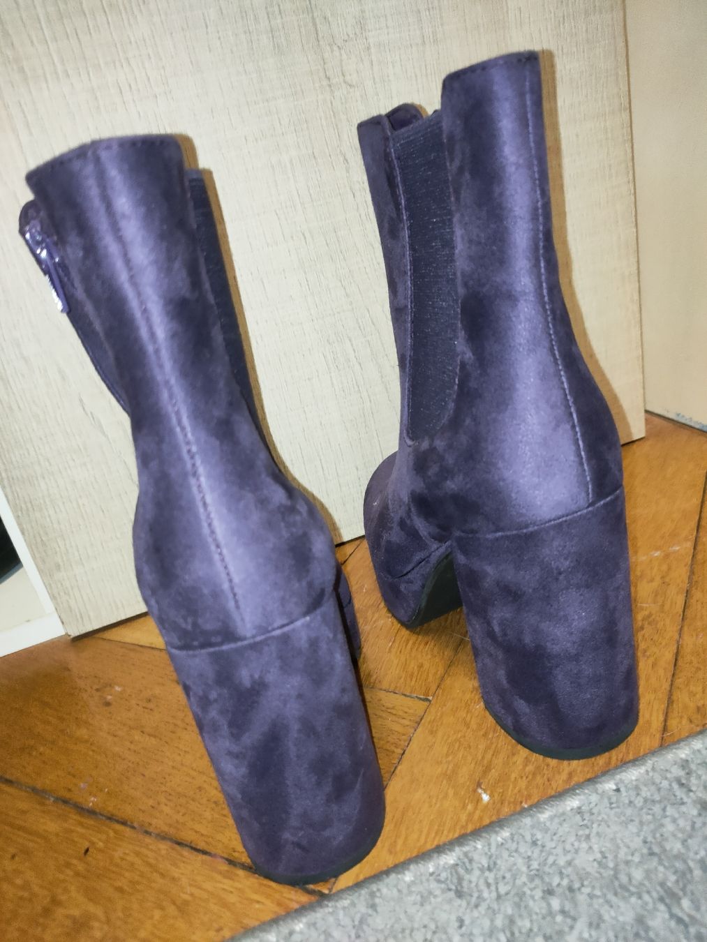 Dosenbach Scarpe da donna: Bottines violettes à talons hauts, taille 36 – Nuovo (secondo la descrizione) da Lausanne venduto da Cassandra11 1