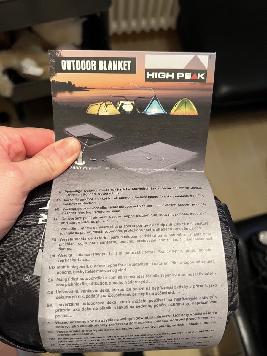 Decken: Wasserdichte Outdoordecke Picknickdecke neu – Neu und originalverpackt aus Eschenbach LU von Syrah3 5