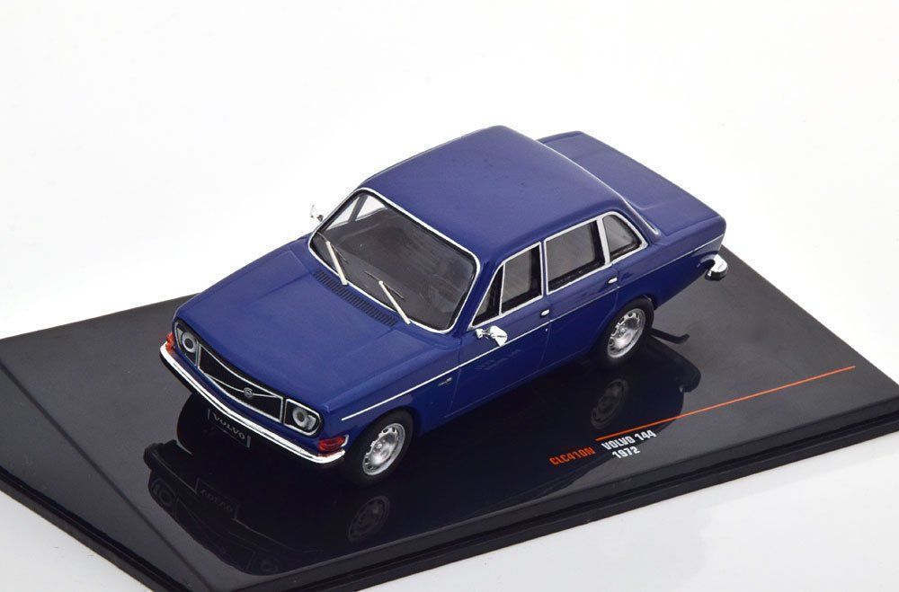 Volvo 144 1972 - Mörkblå - Ixo Models - 1:43