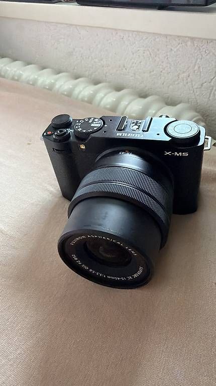 Fotocamera: Fujifilm XM5 Mit Garantie – Usato da Unterseen venduto da beE-Scooter