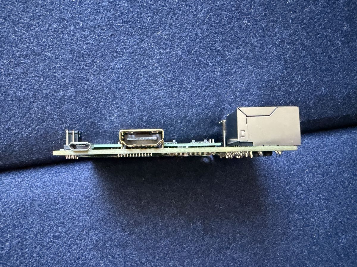 Raspberry Pi PCs: Raspberry Pi Zero W + standard size adapter – D'occasion à Zürich par jankais3r 3
