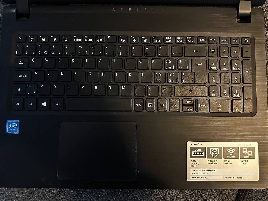 Notebook: acer laptop – Usato da Toffen venduto da manimatter 2