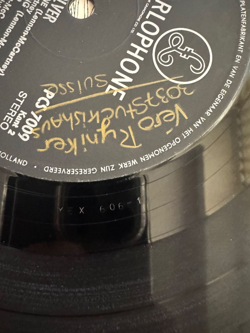 Dischi in vinile: THE BEATLES REVOLVER – Usato da Delémont venduto da pinguino6 3