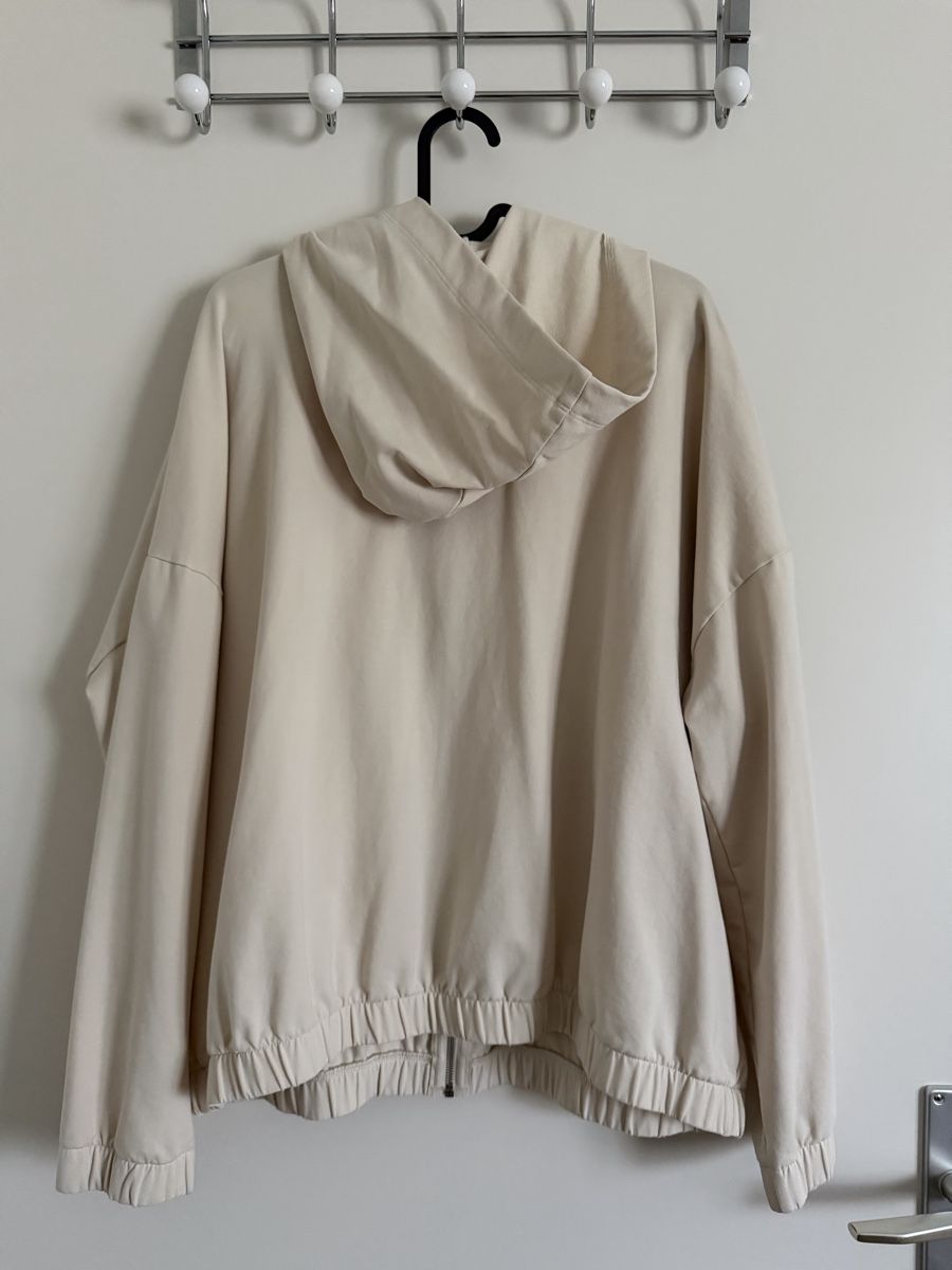 Opus Jacken: Opus Jacke, beige, Grösse 42 – Gebraucht aus Langnau am Albis von Schneeflocke92 4