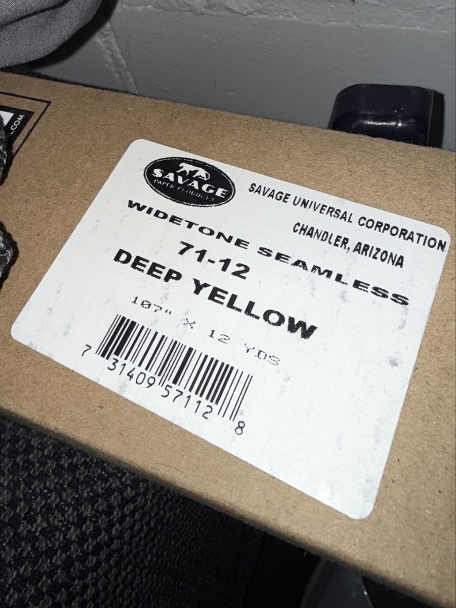 Savage Altri Accessori: Savage Hintergrund Papier - Deep Yellow – Nuovo (secondo la descrizione) da Brugg AG venduto da stefanie_zimmerli 3