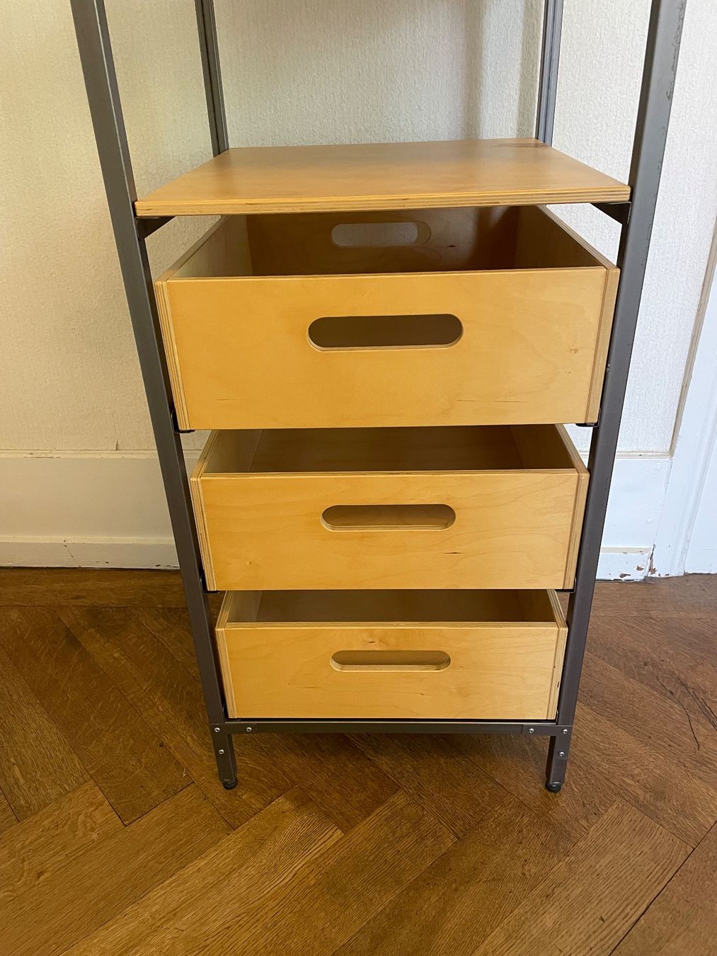 Ikea Scaffali: IKEA Veberöd Regal mit Schubladen – Usato da Bern venduto da Tjaggy 4