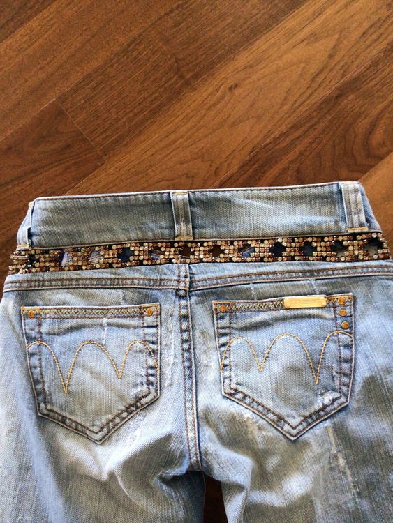 Jeans 👖 MET (Gebraucht) in Zürich für CHF 29 – mit Lieferung auf ...