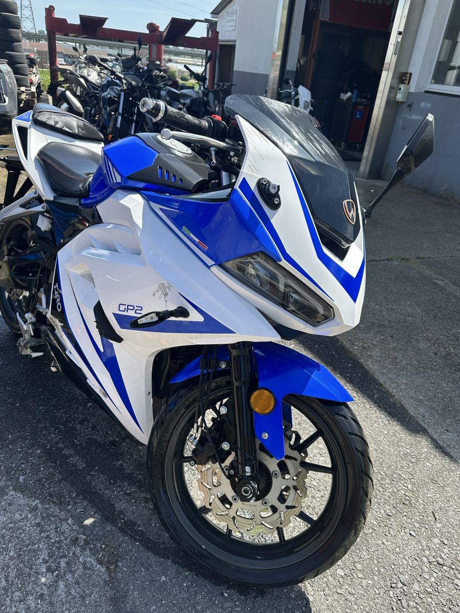 Route: Moto Watan GP2  – Défectueux à Treycovagnes par Campingcar65 8