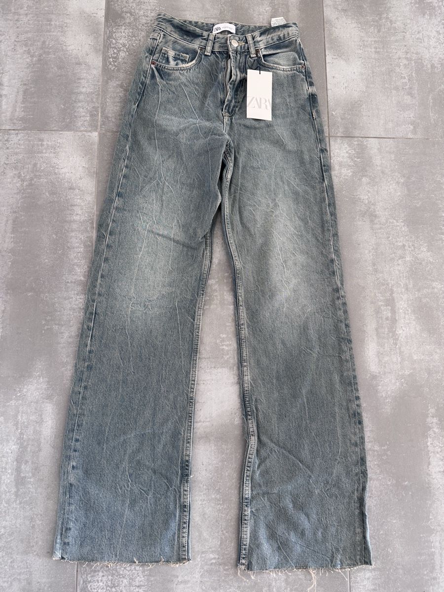 Jeans: Neu Zara Jeans Gr.34 – Neu und originalverpackt aus Oftringen von kar_y2tf