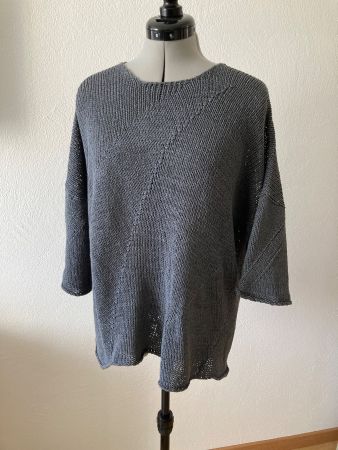 Garn-Pullover, asymmetrisch, Gr. ca. L