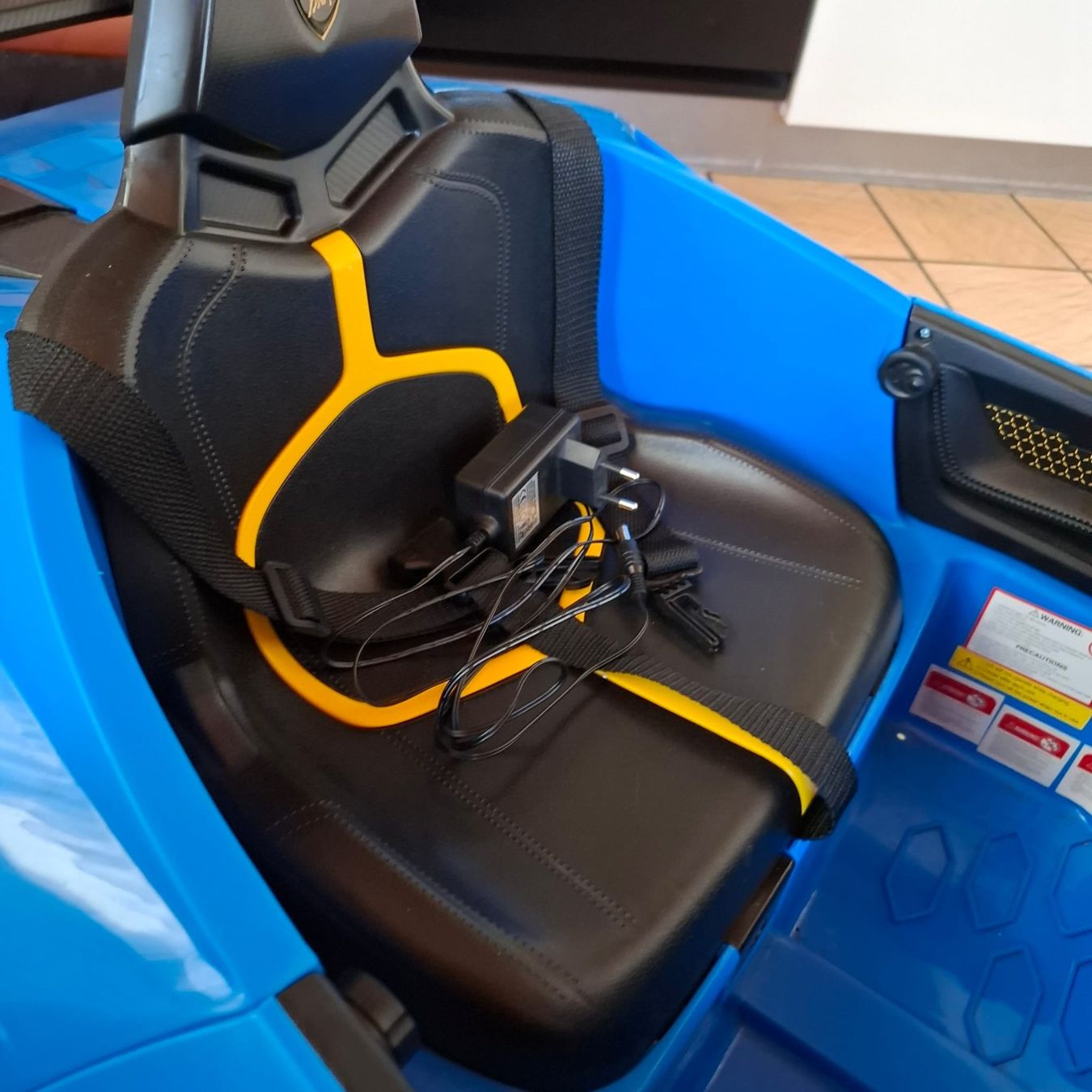 Fahrzeuge für Kinder: Elektroauto Kinder Lamborghini blau – Gebraucht aus Untersiggenthal von sch_k8s2 6