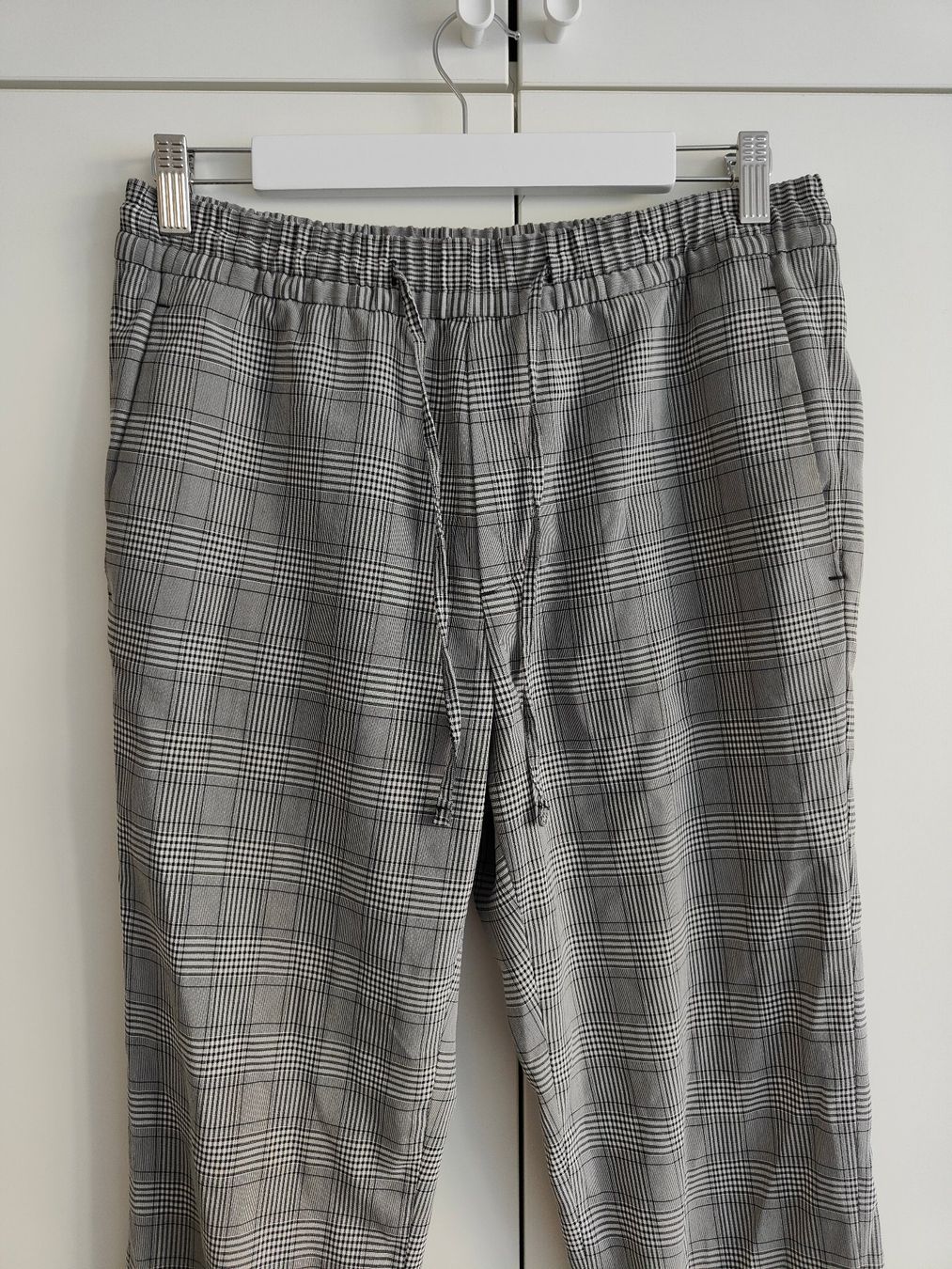 Pantaloni: Herren Hosen - Grösse S – Usato da Rickenbach b. Wil venduto da Kth_v8 2