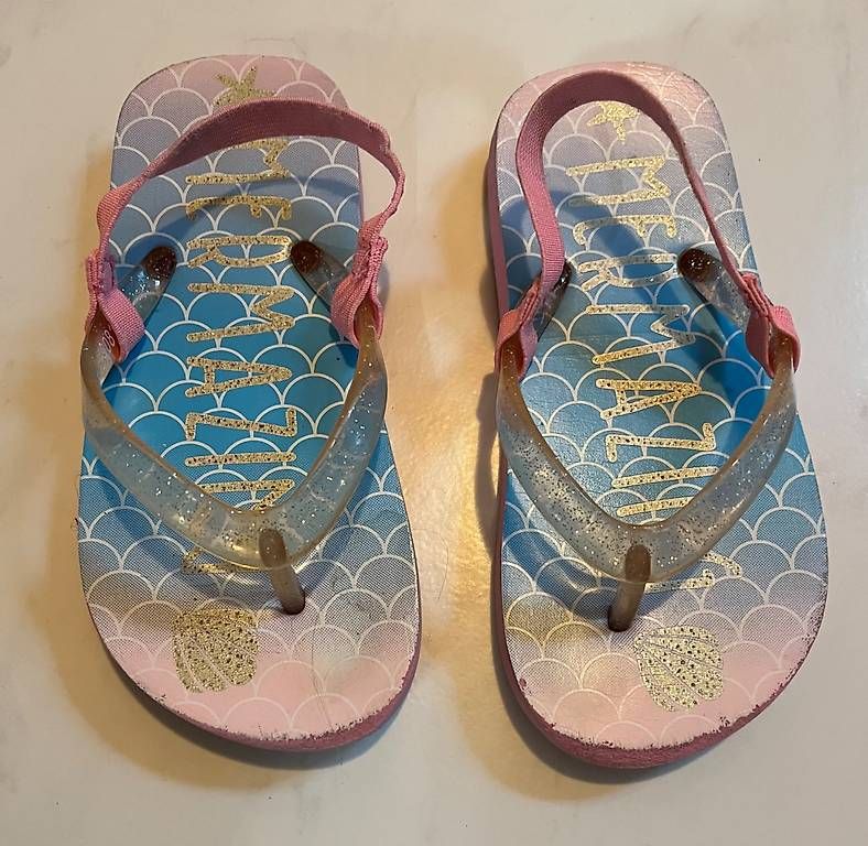Scarpe per ragazze: Mädchen-Flipflops, Grösse ca. 26 – Usato da Kirchberg BE venduto da qualle01
