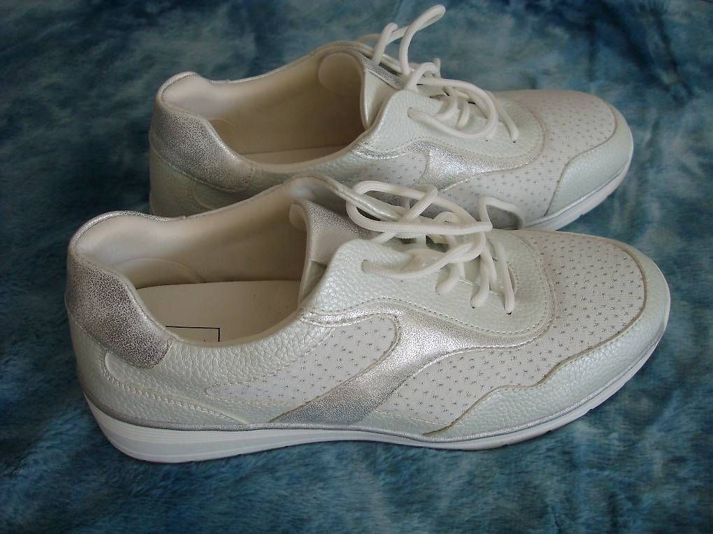 Scarpe da donna: Schuhe – Usato da Belp venduto da fam_schumacher 1