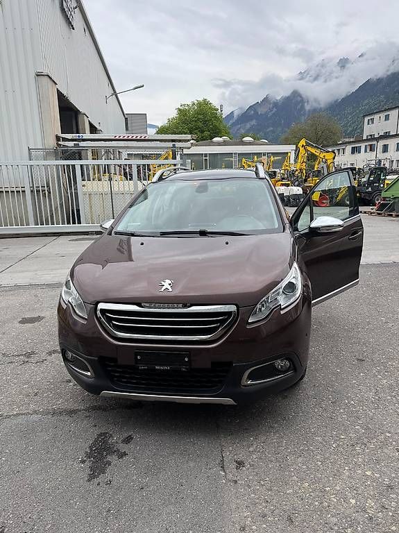 Automobili: PEUGEOT 2008 mit Panoramadach – Usato da Chur venduto da Cardinal1 8
