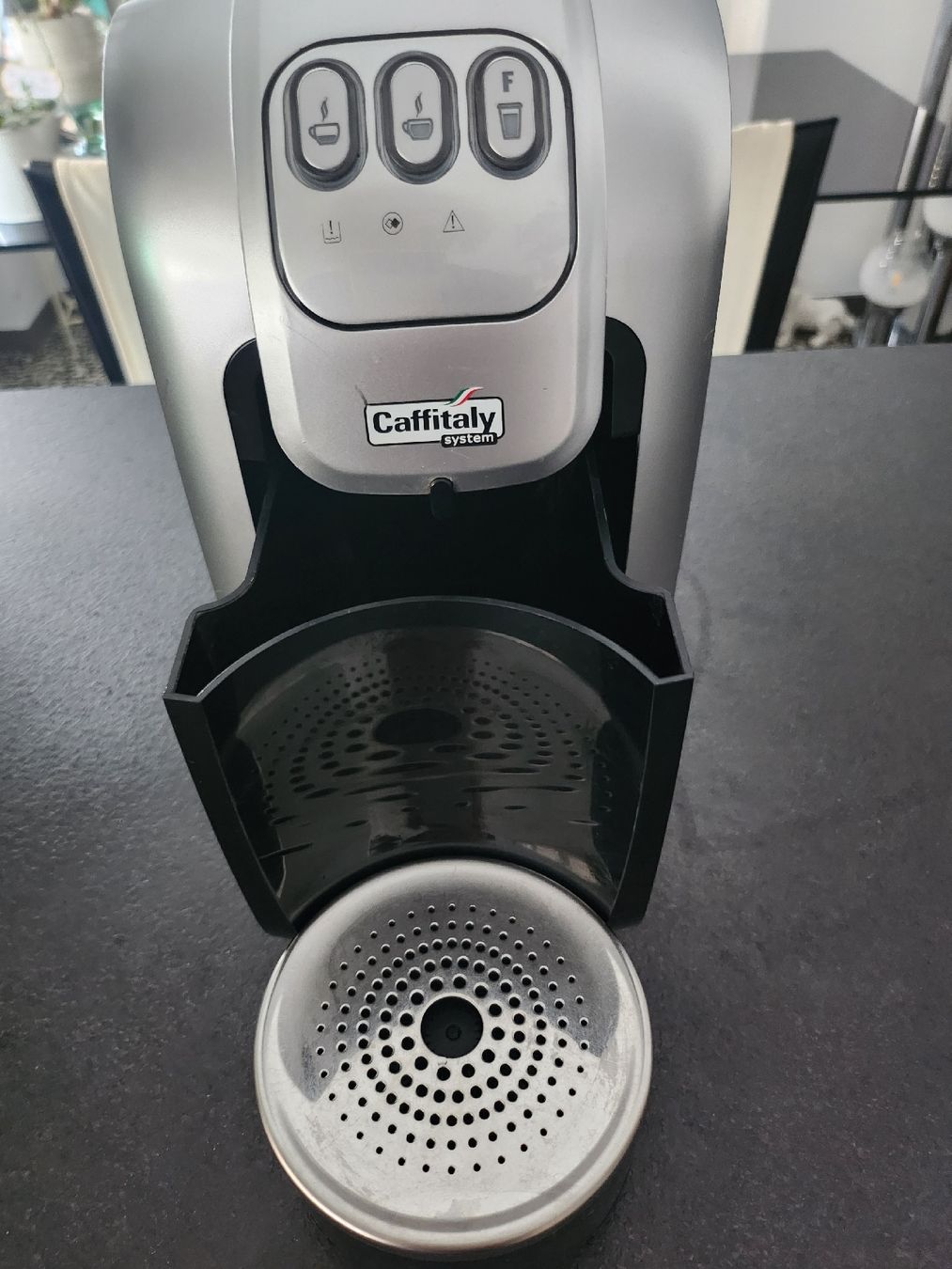 Macchine per caffè & Macchine per espresso: Macchina per caffè CAFFITALY/CHICCO D'ORO – Usato da Morbio Inferiore venduto da vin_fdj2 6