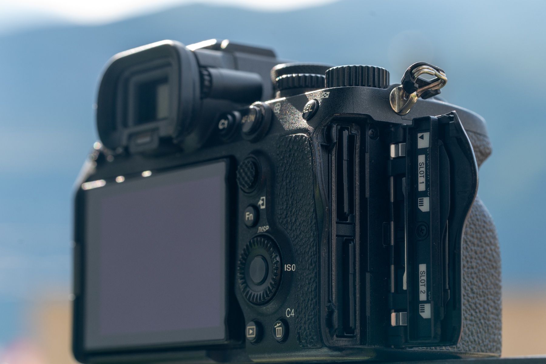 Sony Fotocamera: Sony Alpha 7 IV con accessori – Usato da Melano venduto da Vintage-Life 5