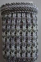 Taschentuchhülle / Handarbeit